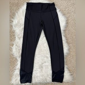{Lululemon} Pace Queen Tight Legging in Black - Women’s 4